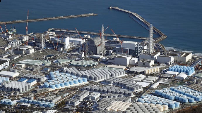 Японія зіллє понад мільйон тонн очищеної радіоактивної води з Фукусіми в океан