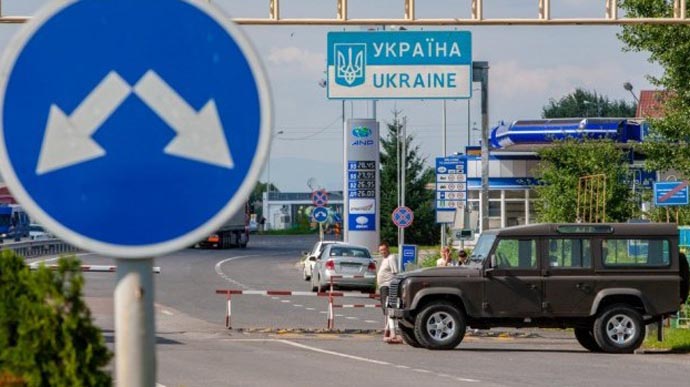 Пограничники рассказали, сколько россиян приезжало в Украину с 2013 года