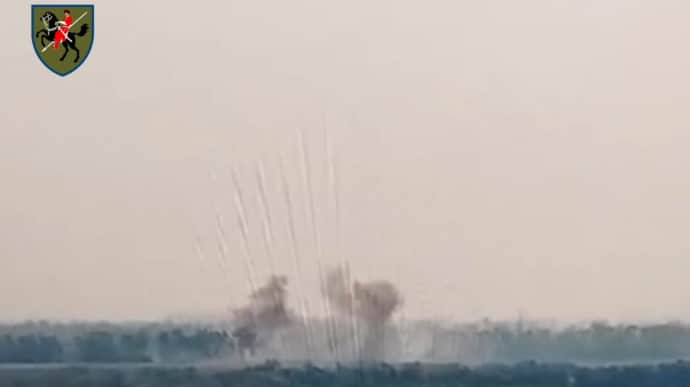 Soldiers from 110th Brigade down Russian Su-25 attack aircraft