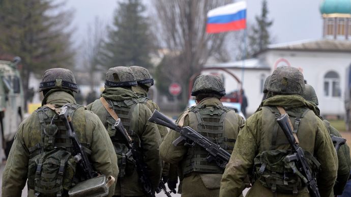 Генштаб ЗСУ: Росія готує кримчан до повітряних тривог, у Чаплинці розселяє солдатів