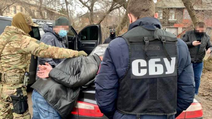 СБУ задержала телефонного террориста, причастного к 16 минированиям