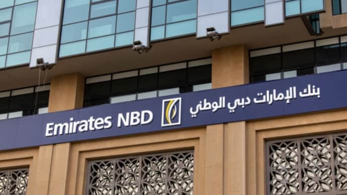 UAE banks limit business with Russia and begin closing accounts of Russian clients