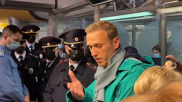 Украина отреагировала на задержание Навального