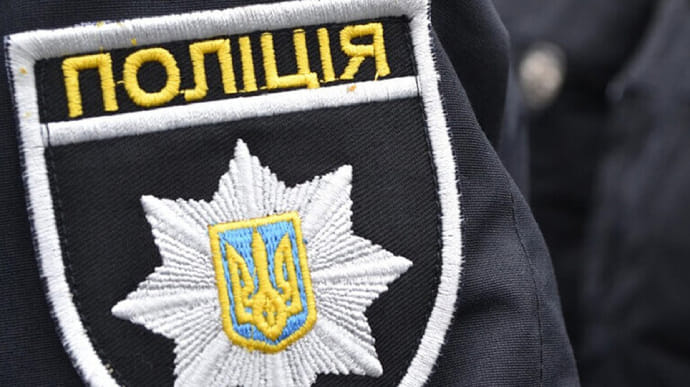 Мужчина с гранатой угрожал полицейским в Харькове