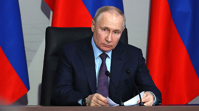 Путин поздравил оккупантов с якобы захватом Бахмута: обещал награды