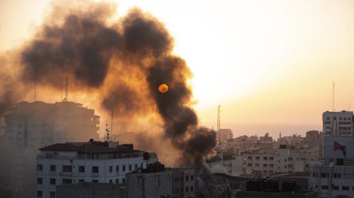 Израиль атаковал два объекта по производству оружия в секторе Газа