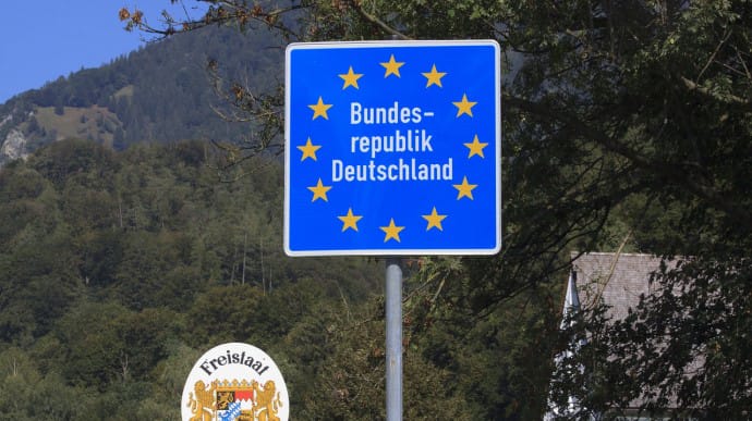 Президент Німеччини заперечив загрозу скасування безвізу з ЄС для України, Молдови чи Балкан