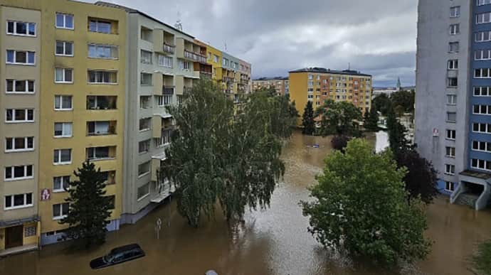 Ukraine offers its help to Czechia suffering from floods