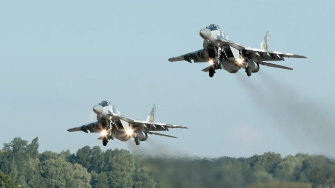 Украинская авиация нанесла 11 ударов по позициям врага – командование Юг