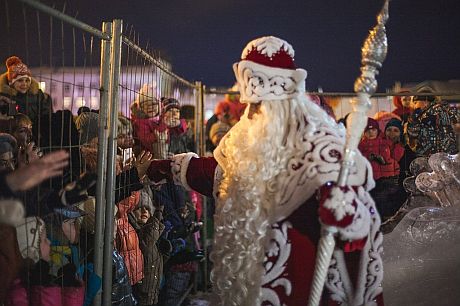 Встреча детей и Деда Мороза в Самаре. Фото: dimka-jd