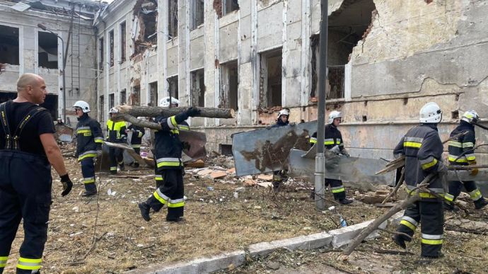 Four people killed in Vinnytsia remain unidentified; the fate of 8 people is unknown