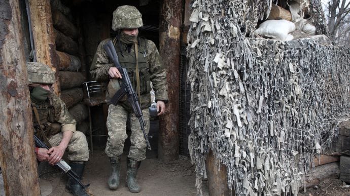 Захід попередив про високу ймовірність вторгнення Росії в Україну взимку – FT