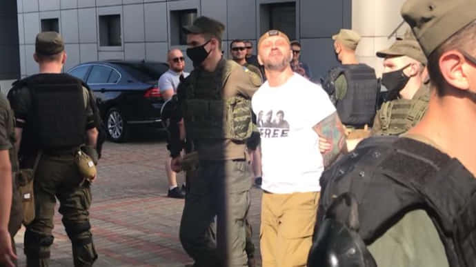 Дело Шеремета: апелляцию по аресту Антоненко третий раз перенесли
