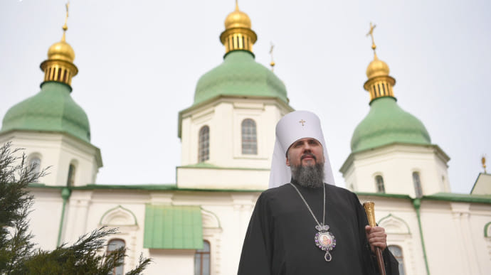 Большинство верующих в Украине считают себя сторонниками ПЦУ