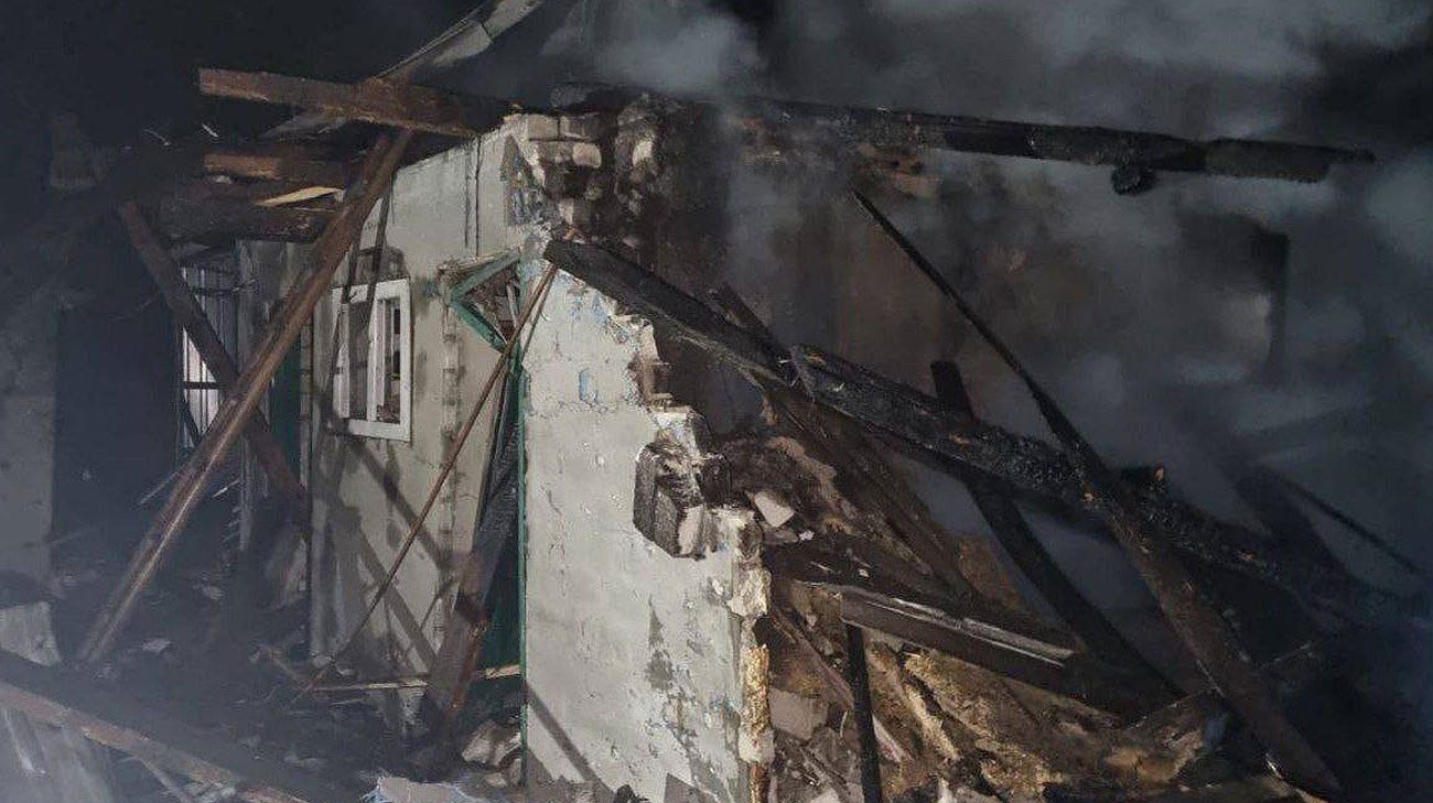 Russians attack Dnipropetrovsk Oblast: houses, cars and business on fire – photos
