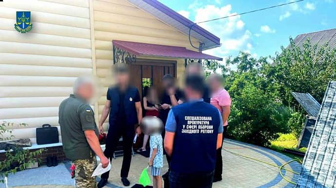 ОГП: Військовий командир на Львівщині змушував підлеглих будувати собі будинок