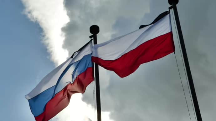 Polish Consulate ceases operations in Russia's Smolensk