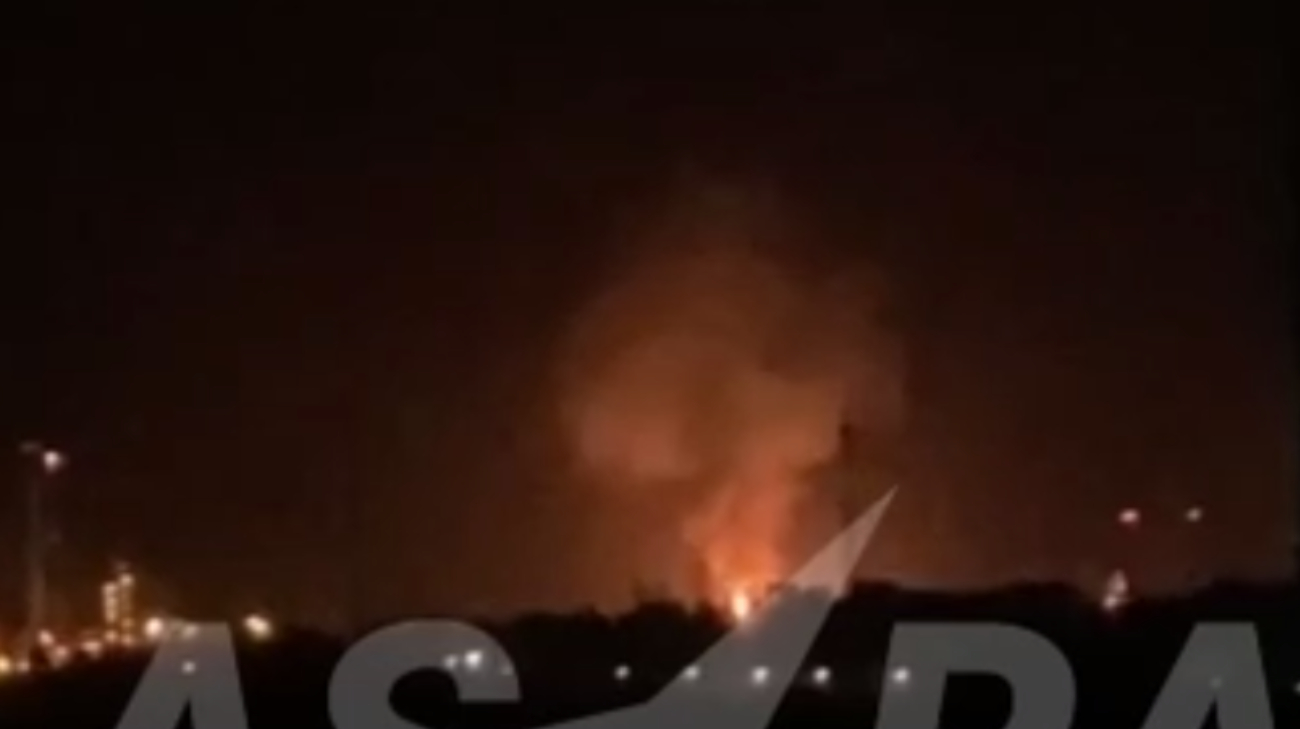 Ukrainians strike oil refineries in Russia's Saratov and Samara oblasts
