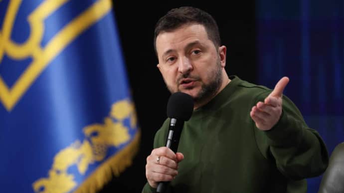 Zelenskyy explains what Ukraine needs to launch an offensive