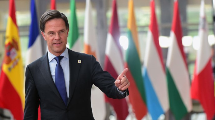 Премьер Нидерландов заверил Зеленского в поддержке кандидатского статуса Украины