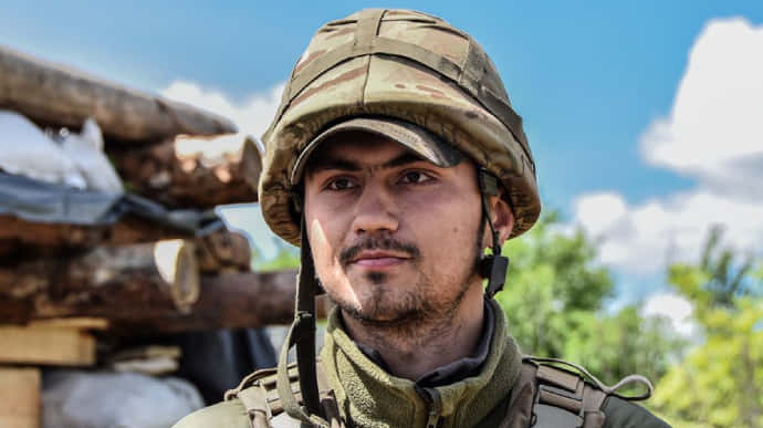 Зеленский присвоил звание Героя Украины погибшему на Донбассе воину