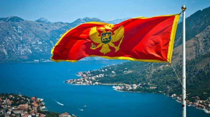 В Черногории ужесточили карантин из-за увеличения числа заражений