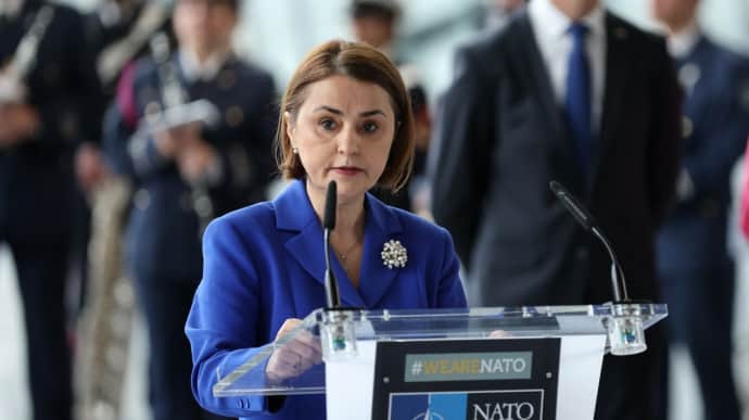 Глава МЗС Румунії закликала до амбітних дій на підтримку України під час саміту НАТО
