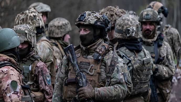 Ukrainian defenders strike 16 clusters of Russian manpower – General Staff report