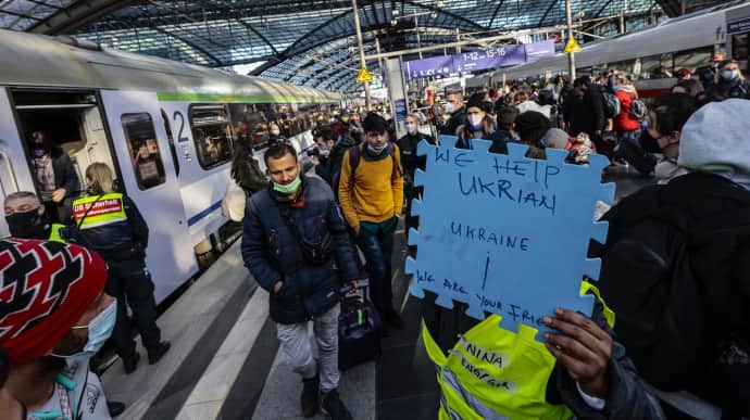 Сотні румунів у Німеччині отримали гроші й житло під виглядом біженців з України