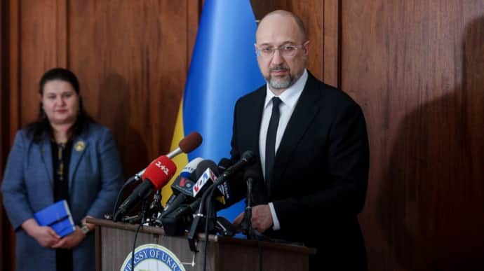 Ukraine's PM visiting US, says Congress assures Kyiv of support for aid bills