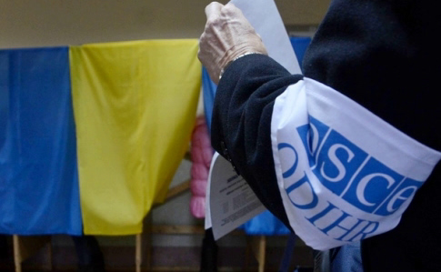 РосЗМІ повідомили, хто з росіян приїде спостерігати за виборами в Україні