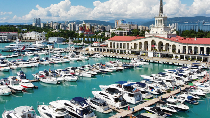 Russian city of Sochi starts fortifying its ports
