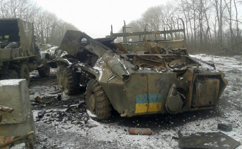 За перші два роки боїв на Донбасі ЗСУ втратили майже 400 одиниць бронетехніки