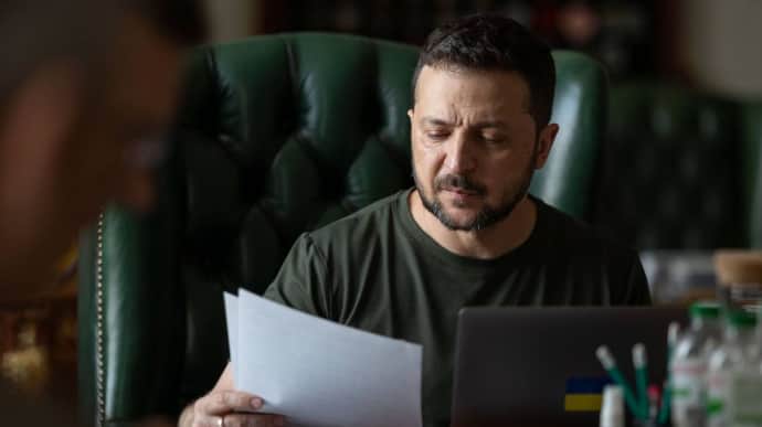 Zelenskyy holds Staff of Supreme Commander-in-Chief, bringing up drones, fortifications and power supply