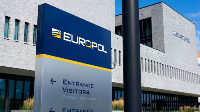 Європол допоможе розслідувати воєнні злочини РФ в Україні