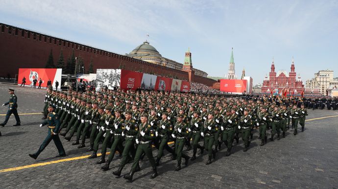 Росія на парадах-2022 показала менше техніки, ніж раніше – CIT