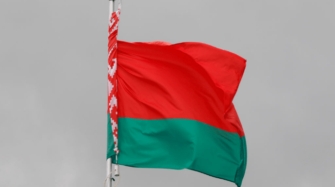 Беларусь вводит платную зону ожидания на въезд в страну
