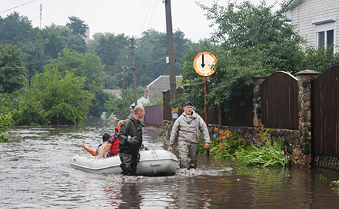 В Чернигове затопило 90 дворов, есть пострадавшие
