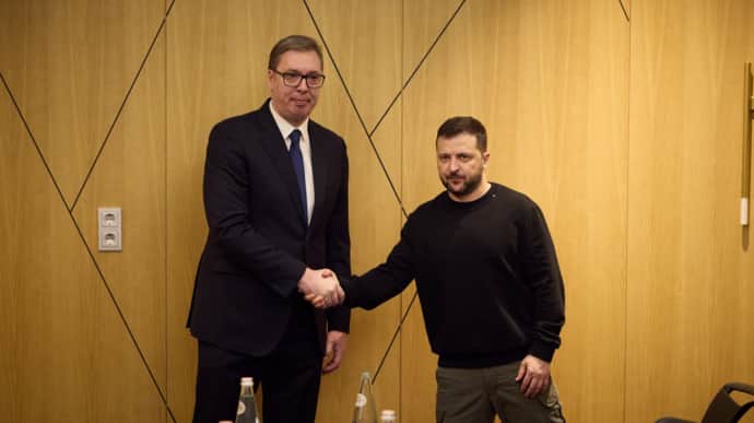 Зеленський зустрівся з проросійським президентом Сербії Вучичем