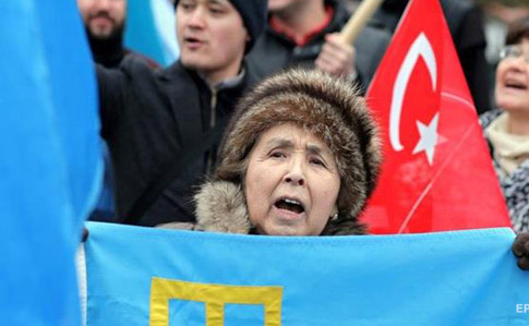 В Симферополе снова обыскивают крымских татар 