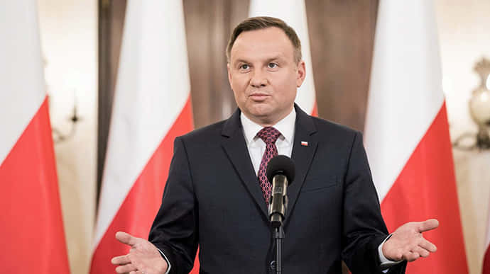 Президент Польщі заявив, що ідеологія ЛГБТ гірша за комунізм