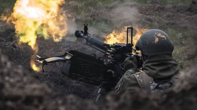 Россияне штурмуют Новопавловский и еще 5 направлений фронта: за сутки 59 боестолкновений
