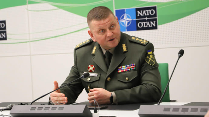 Украине угрожает миллионное войско России, а не 100 тысяч – главнокомандующий ВСУ