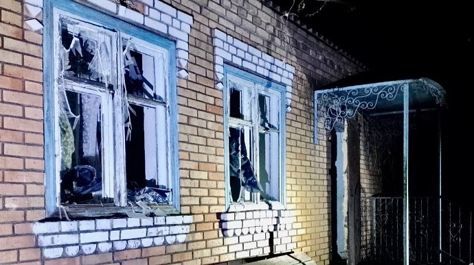 Russians fire on hromadas in Nikopol district using heavy artillery