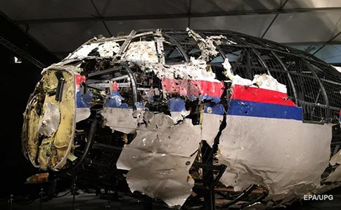 Нідерланди опрацьовують два варіанти суду по MH17