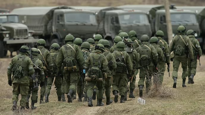 РФ перебросила в Украину часть новой армии раньше, чем планировала – разведка Британии