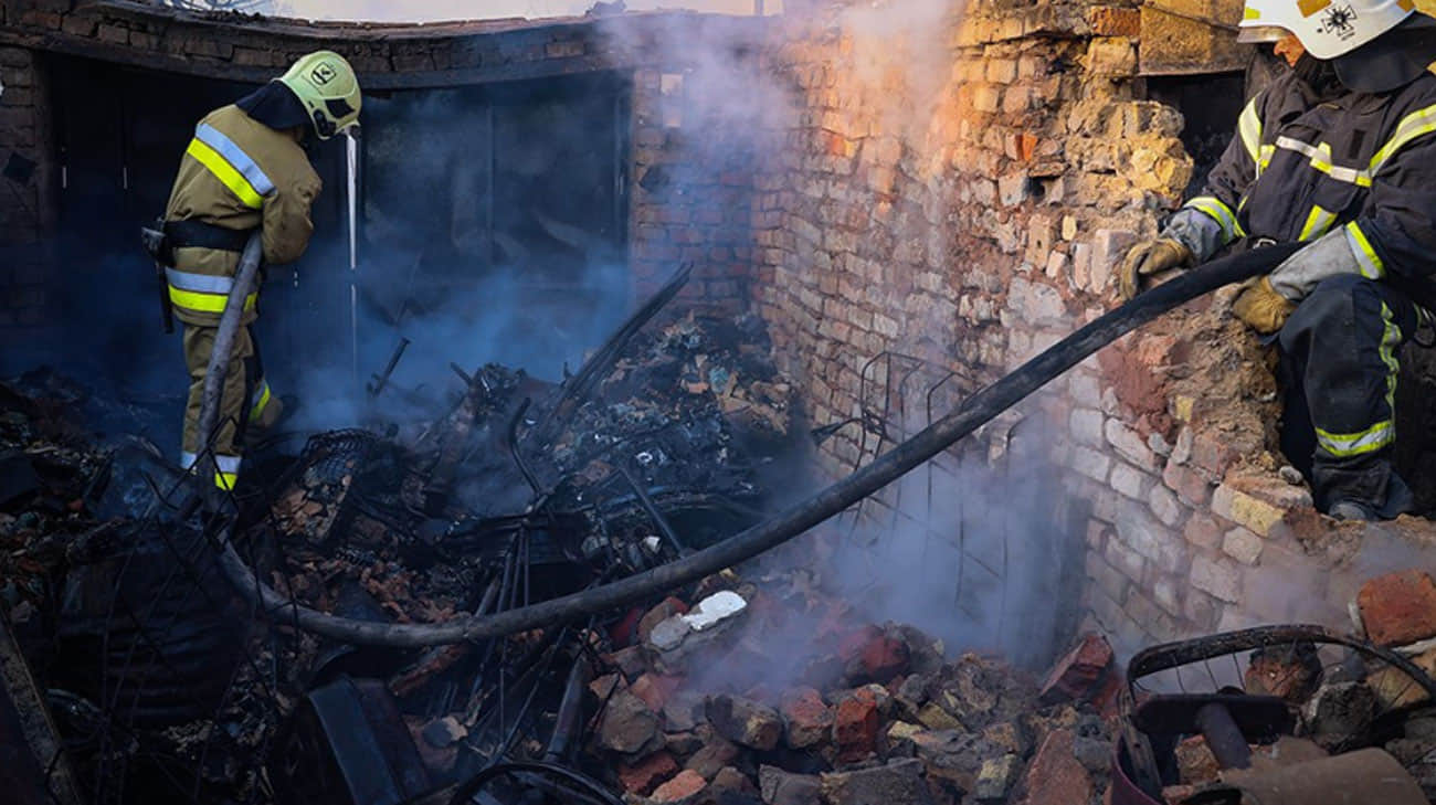 Russians hit Ochakiv this morning, wounding 4 people