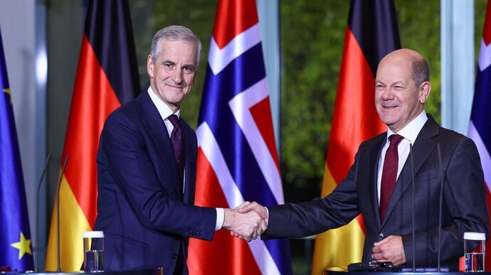 Германия и Норвегия просят НАТО помочь в защите подводной инфраструктуры