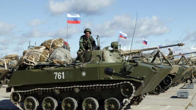 Оккупанты провели в Крыму танковые учения