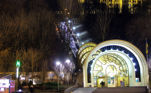 В новогоднюю ночь транспорт в Киеве будет работать дольше
